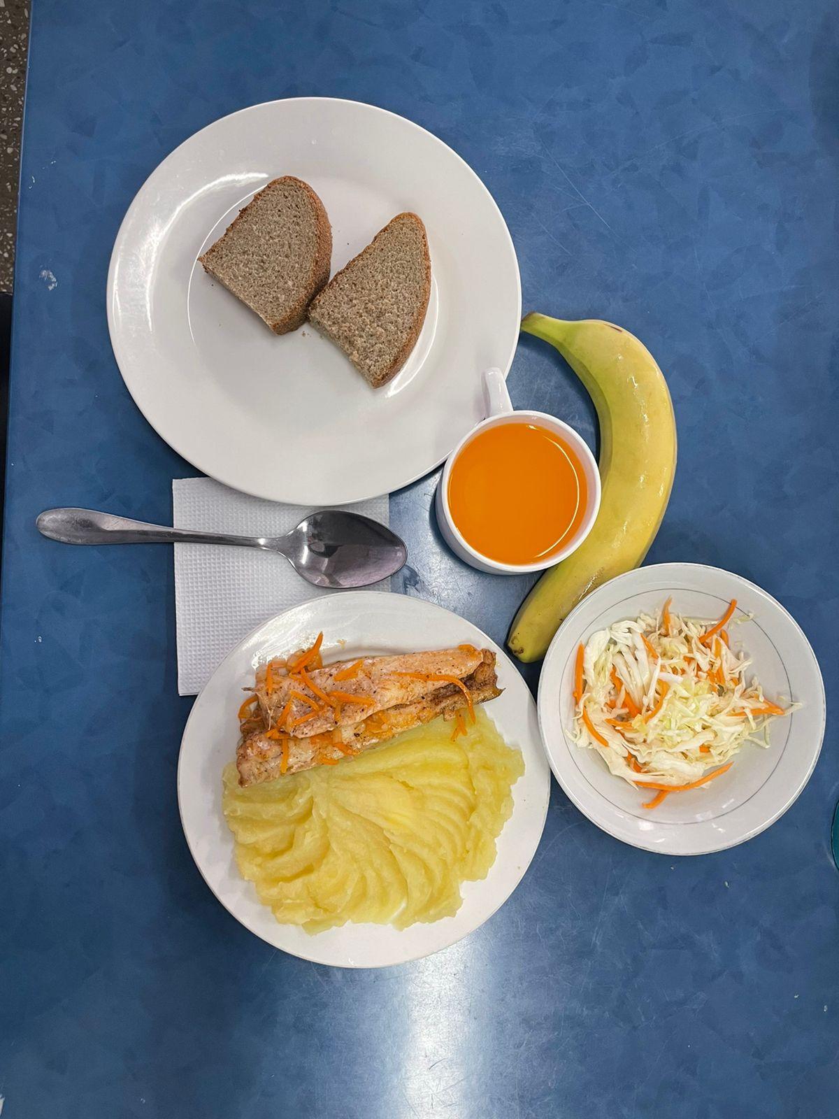 Ақпан айы 3-апта , 4-күн ас мәзірі. 2021-2022 оқу жылы.