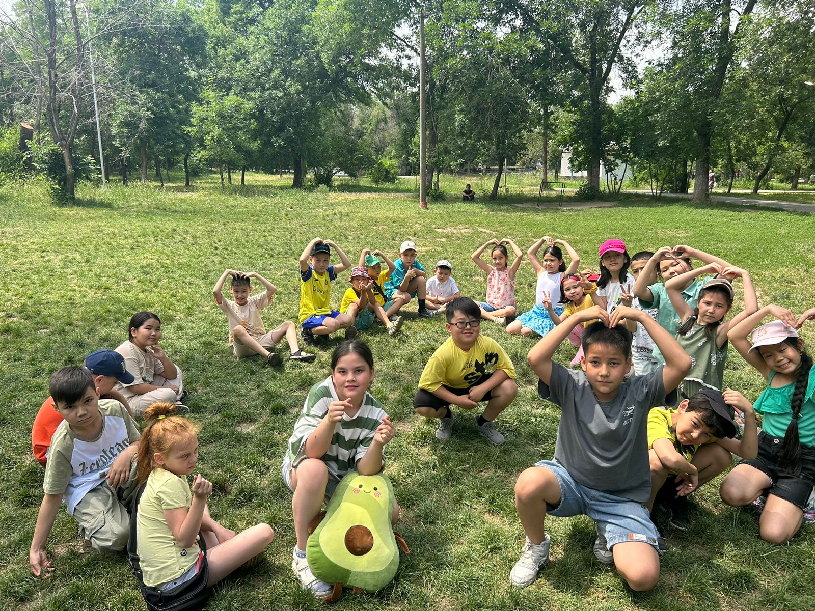 " Танымдық ойындар мен кино"  «Обучающие игры и фильмы»