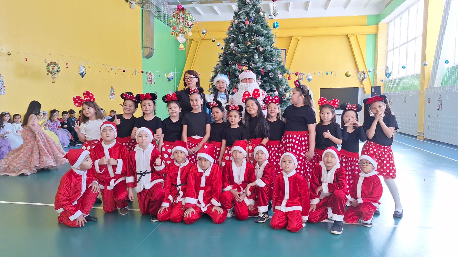 Жаңа жыл құтты болсын!