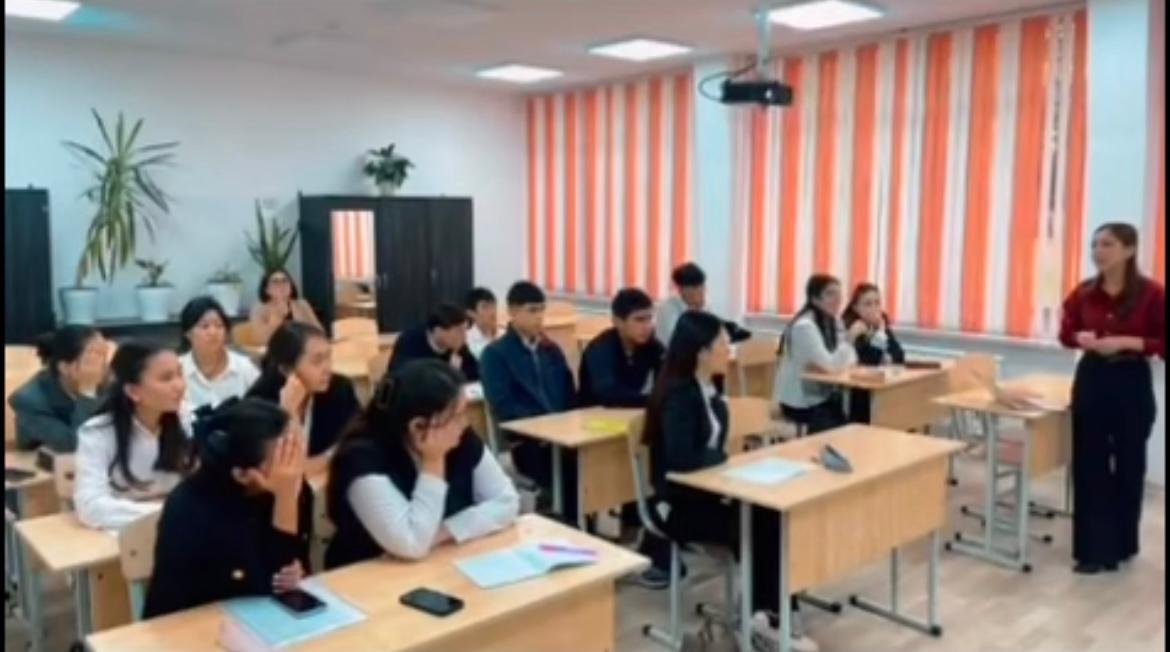 Кәсіби бағдар беру жұмысы: «Болашаққа жол: дұрыс мамандық таңдаудың сырлары»